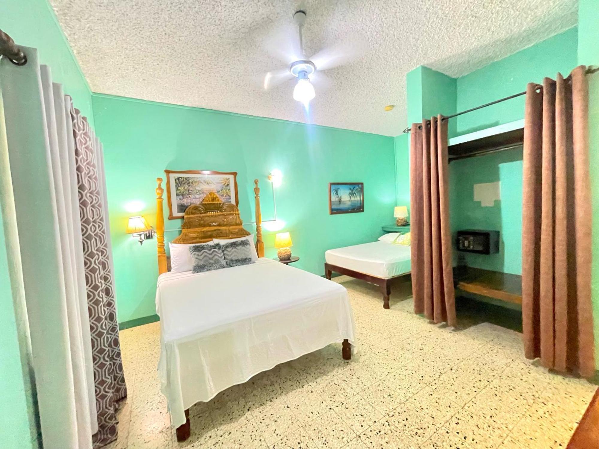 Summerset Residence Negril Exterior photo